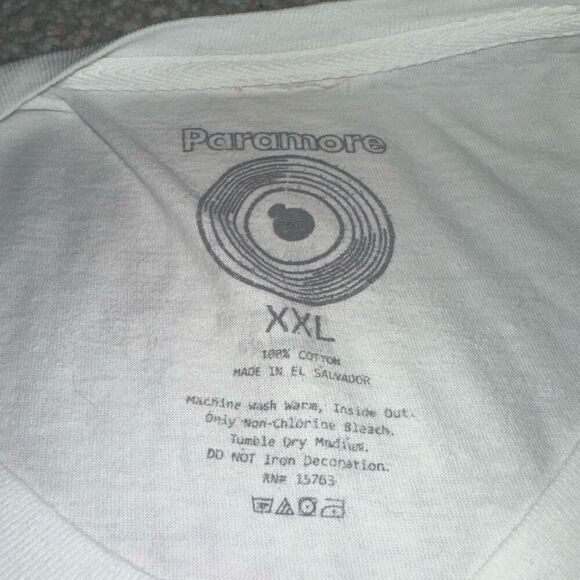 Paramore in North America 2023 Tour Graphic Tee Size 2XL NWOT - Picture 8 of 12